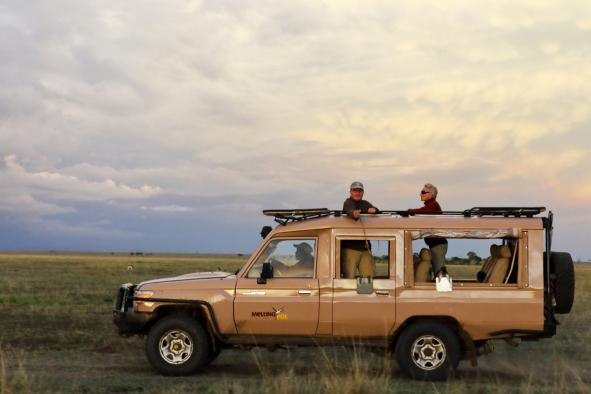 véhicule masai mara